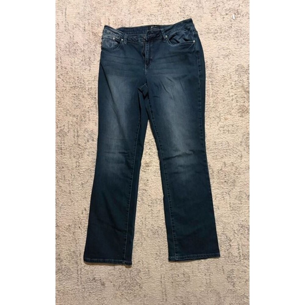 Earl Jean Slim Boot Jeans